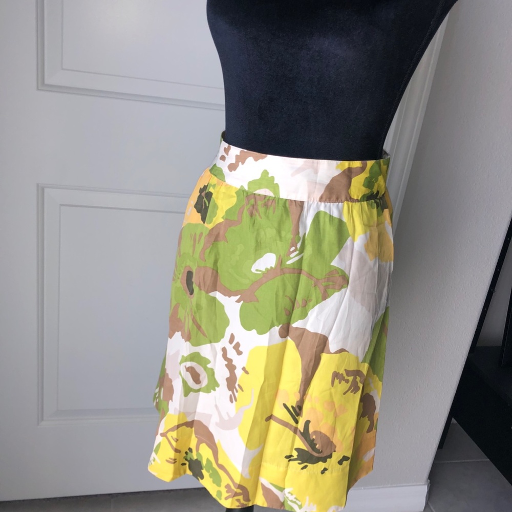 Flowy floral skirt